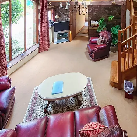 Lilac Barn Newton Reigny